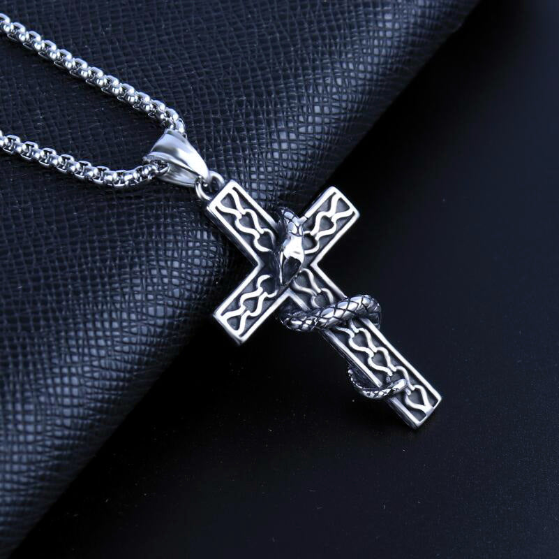 Arcana [Snake Wrapped Cross Chain]