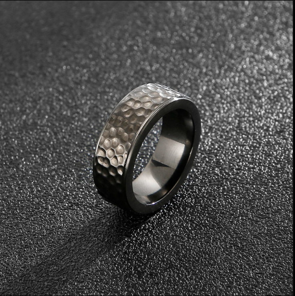 Actus [Hammered Ring]